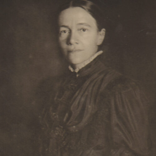 Anna Heer portrait